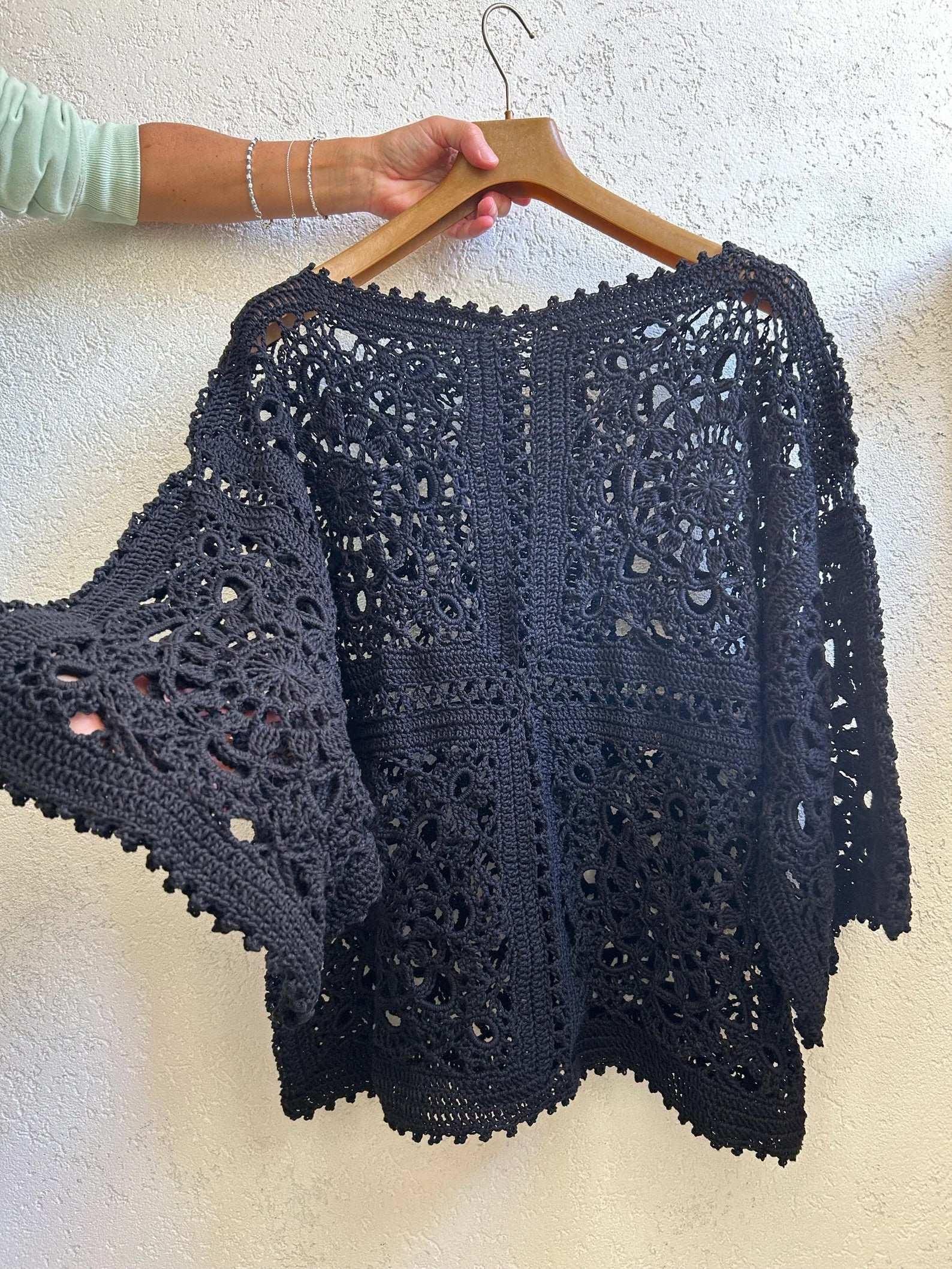 TinyKnocts® crochic Pattern Cardigan TinyKnocts - CLAS TOP Granny Square 🧶